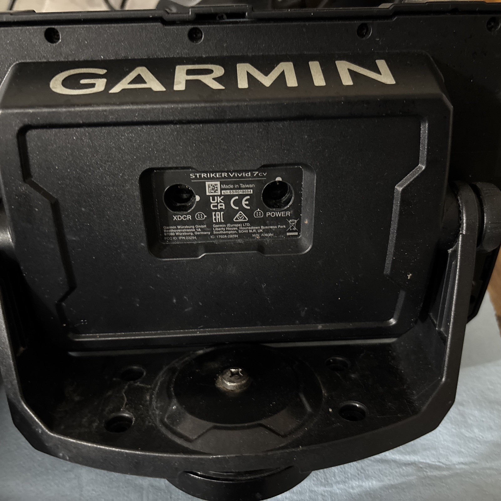 Garmin STRIKER Vivid 7cv Marine Fishfinder with GT20-TM Transducer - image 5